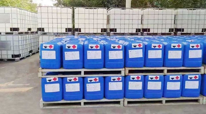 All kinds of products and packaging are in orderly production